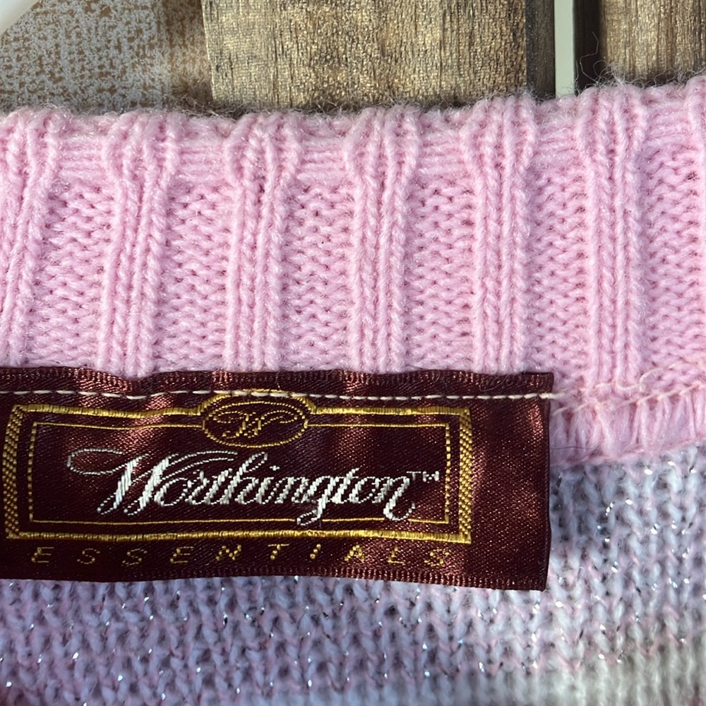 Vintage Worthington Pink and White Crew Neck Sweater - Picture 3 of 7